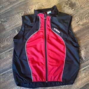 Pearl Izumi Red and Black Cycling Vest, Xl
